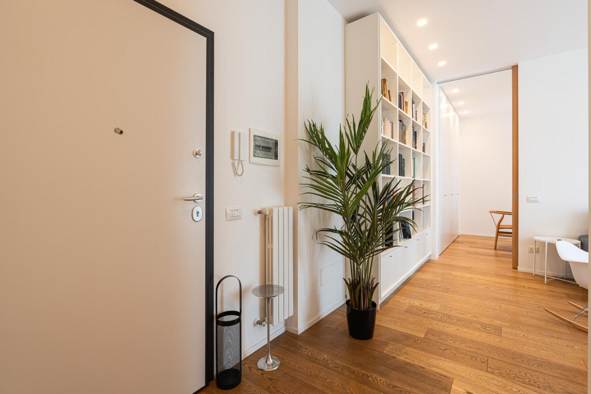 Splendid One Bedroom De Angeli 2nd Fl - Mirable Pm