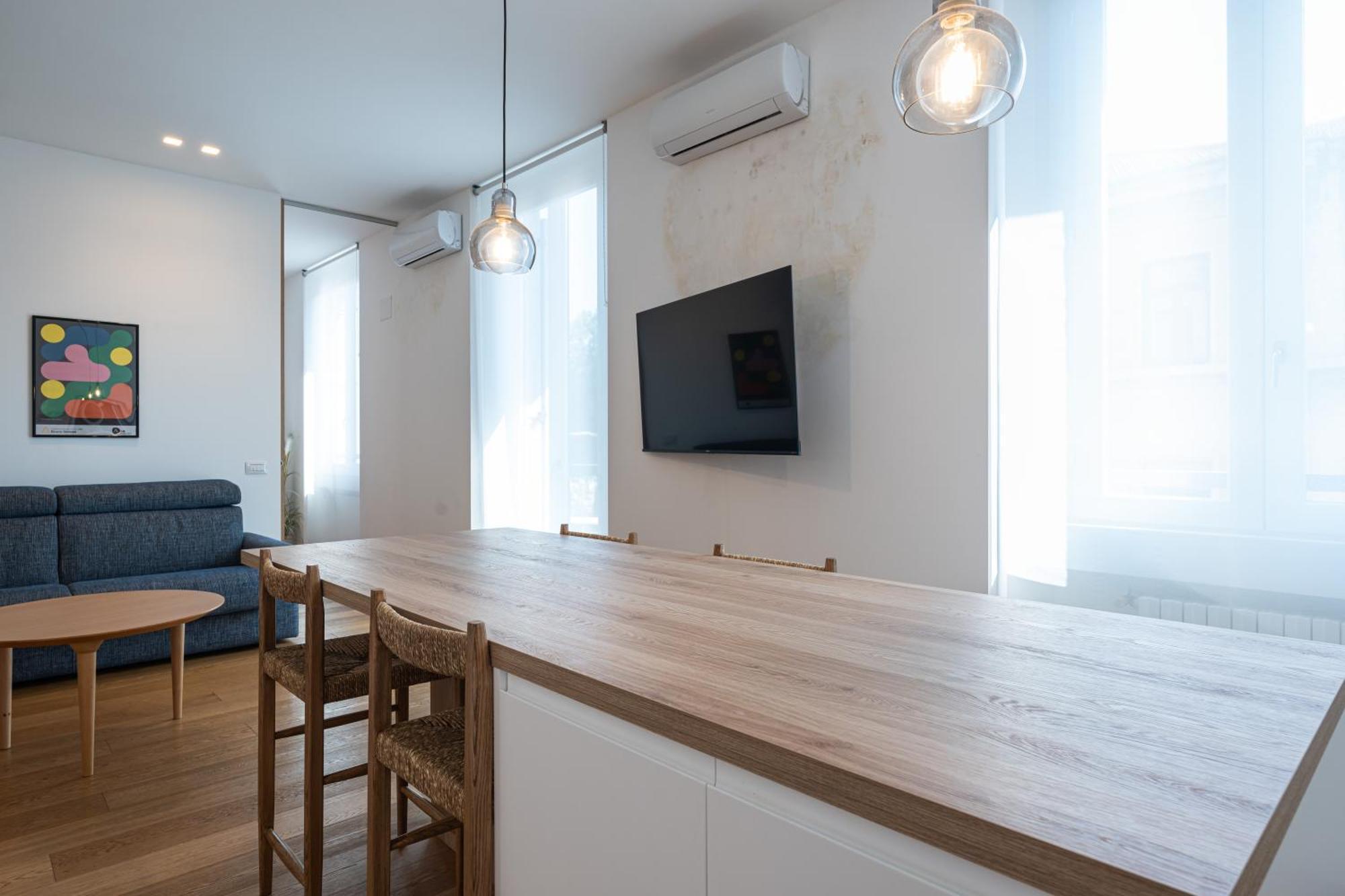 Appartamento Splendid One Bedroom De Angeli 2nd Fl - Mirable Pm Milano